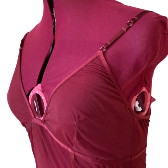 BLUSH - RED Lingerie Cami semi-sheer mesh with garter straps - large - Picture 4 of 11